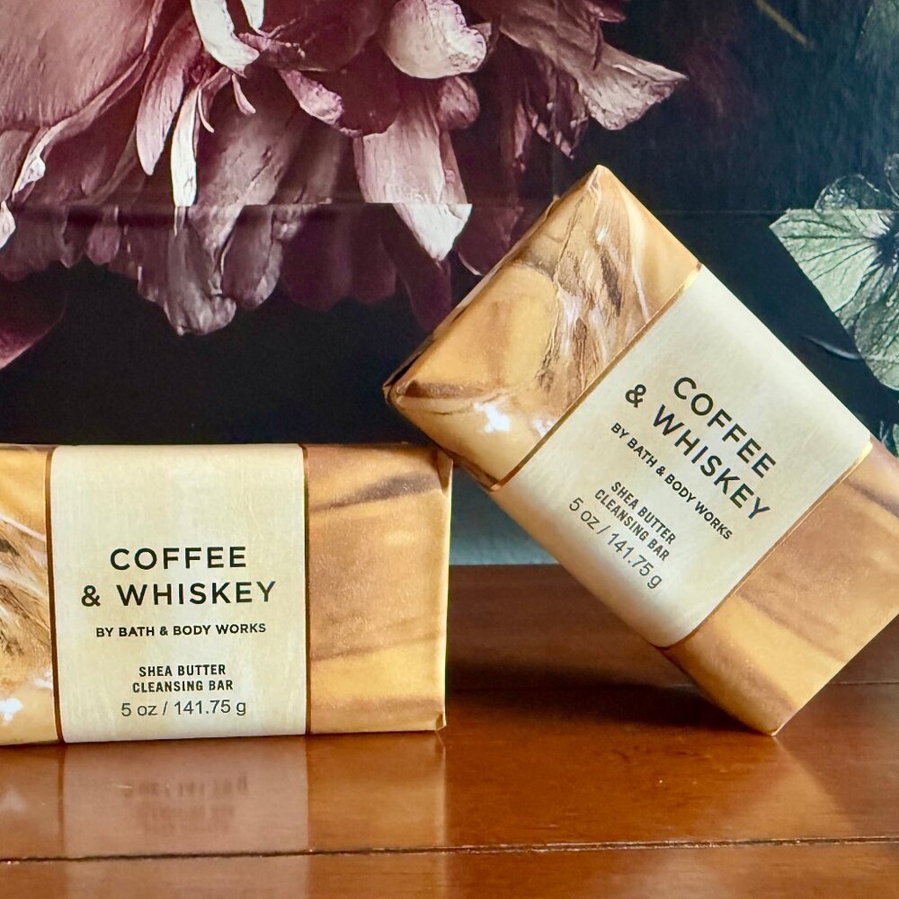 NEW 2-Pc Coffee & Whiskey Shea Butter Cleansing Bar Bath & Body Works - Picture 3 of 3